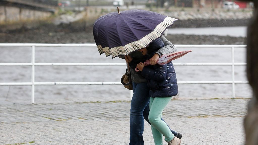 Un frente atlántico se acerca este fin de semana: lluvias en Galicia y cielos nubosos en el resto del país