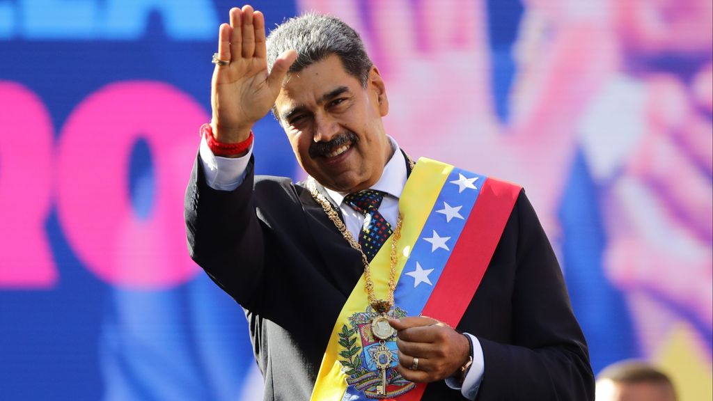 Nicolás Maduro dice que en Venezuela "nadie" quiere la intervención que pide Álvaro Uribe