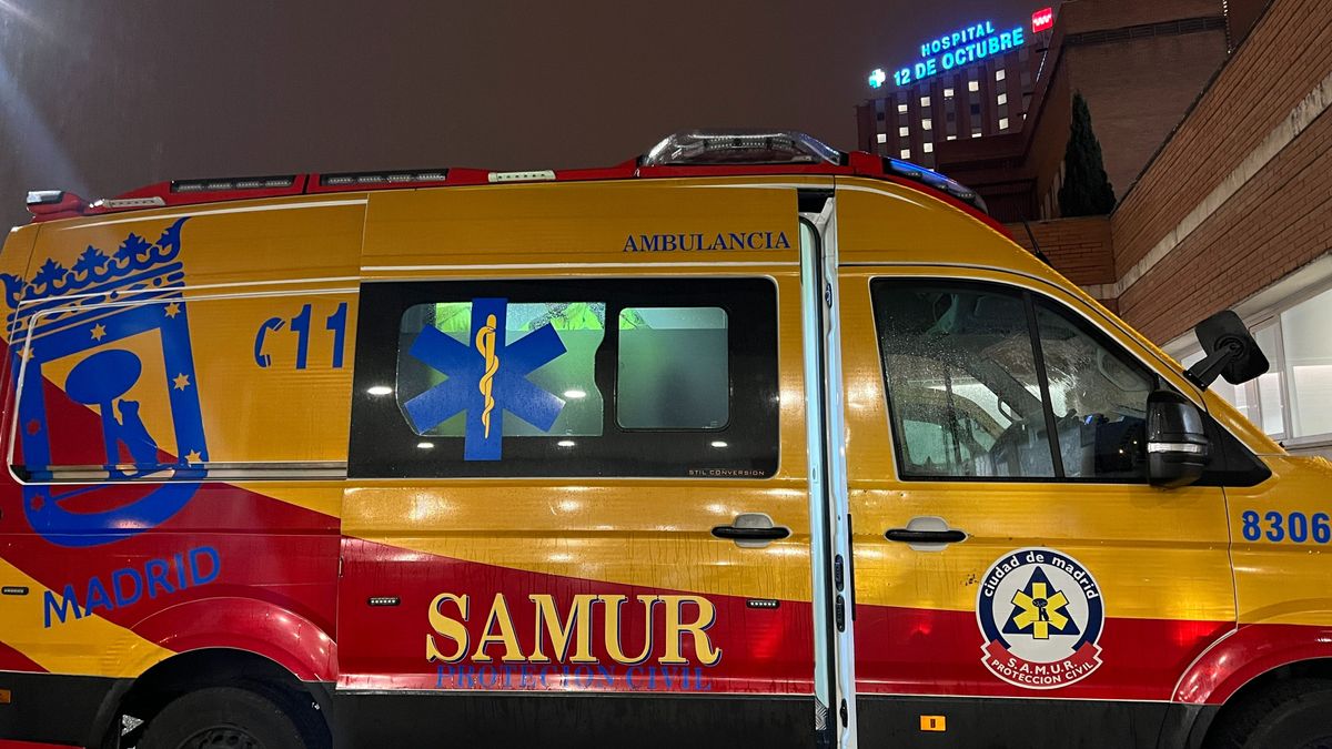 Ambulancia de SAMUR Protección Civil