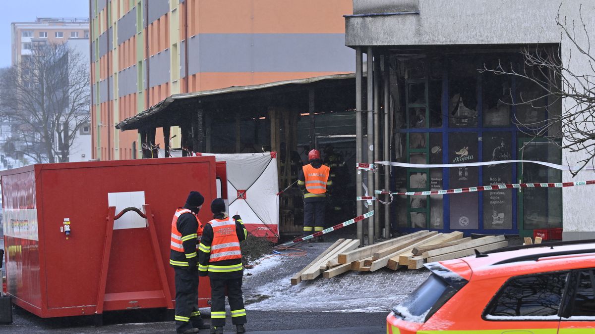 Seis muertos por un incendio en un restaurante en Most, República Checa: una estufa de gas habría provocado el fuego