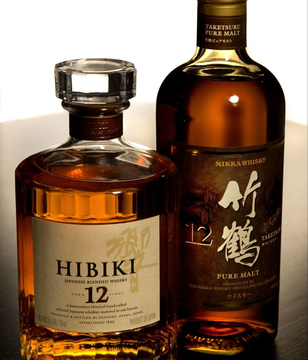 Botellas de whisky japonés