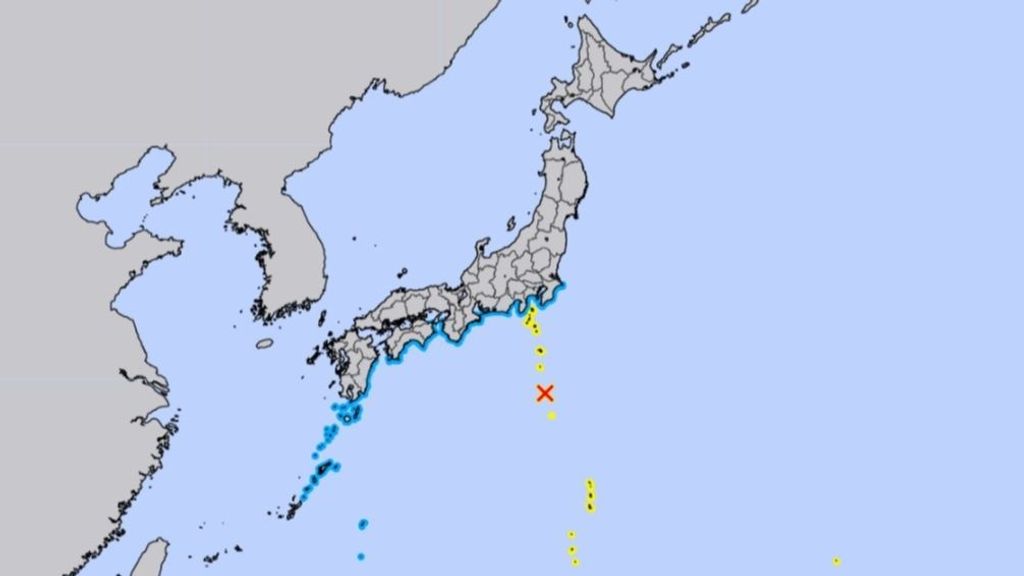 Japón, en alerta por un tsunami.