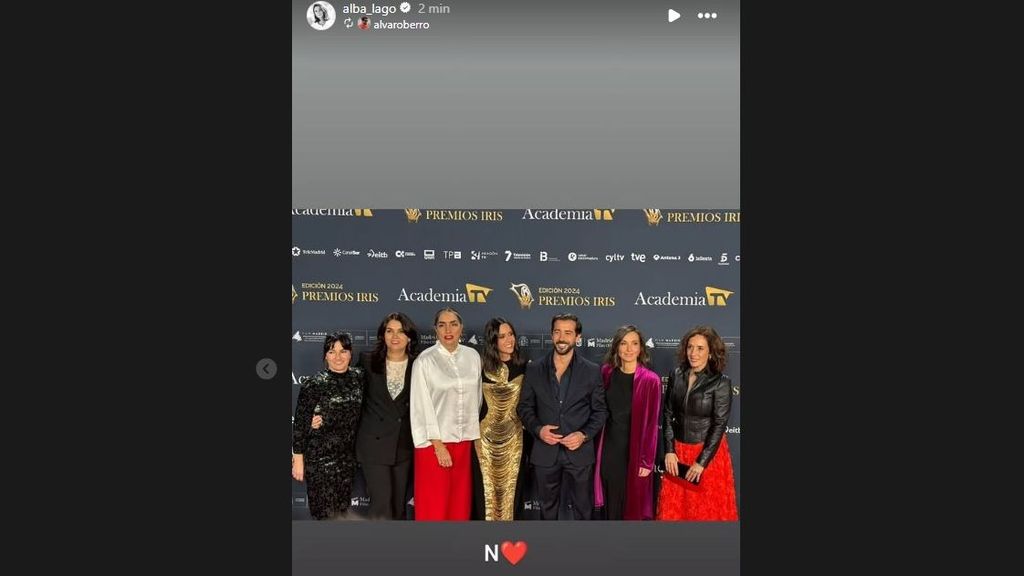 El equipo de Noticias Cuatro en la alfombra roja de los premios Iris