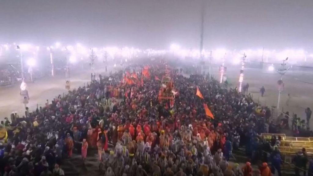 Da comienzo el festival Maha Kumbh Mela en la India: el mayor peregrinaje del mundo