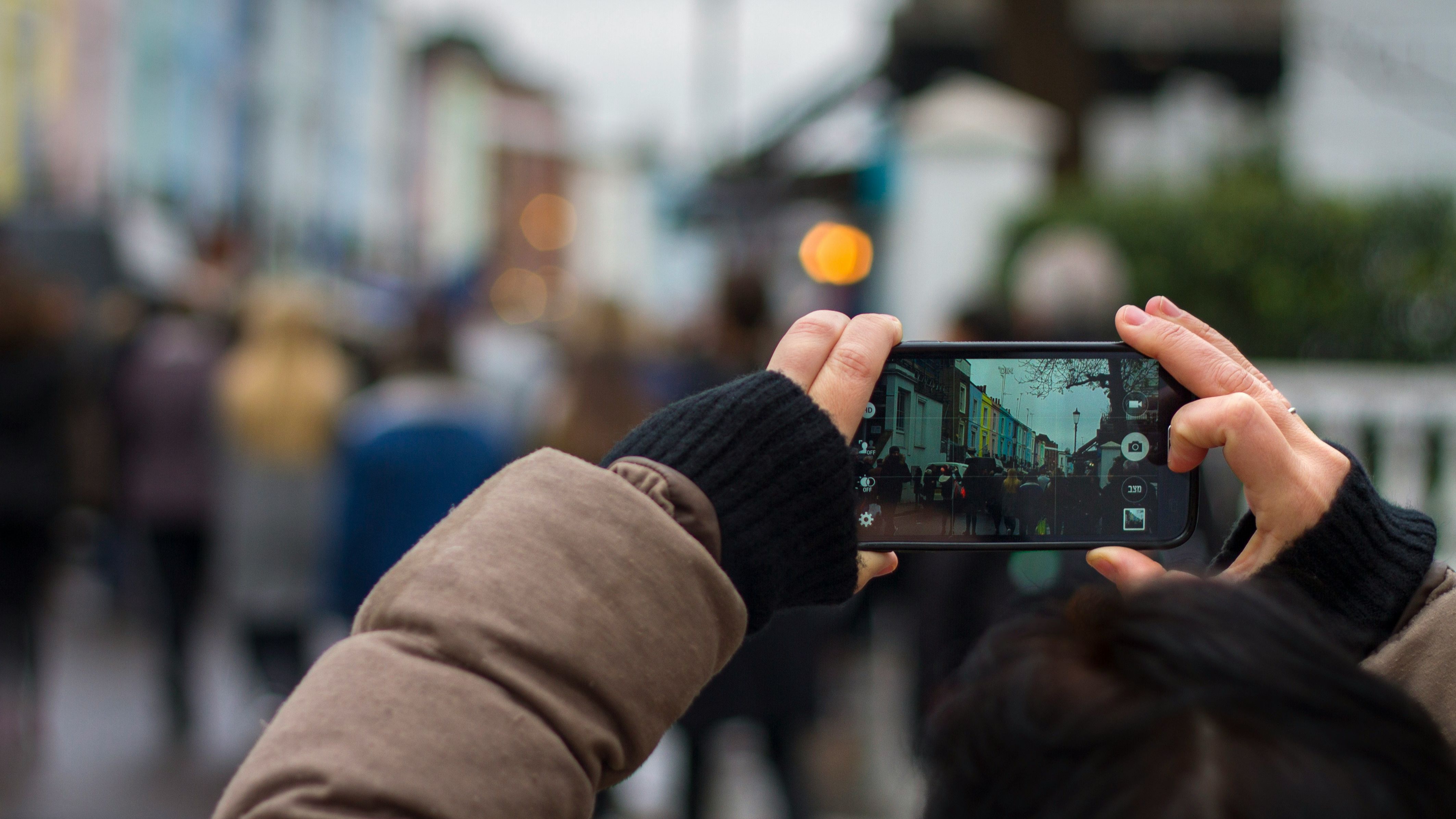 Con Google Fotos se puede almacenar y editar fotos