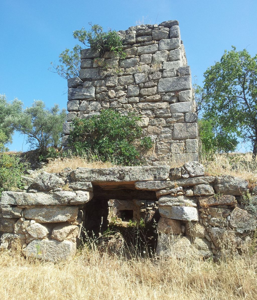 Edificaciones de origen musulmán en Cadalso de los Vidrios.