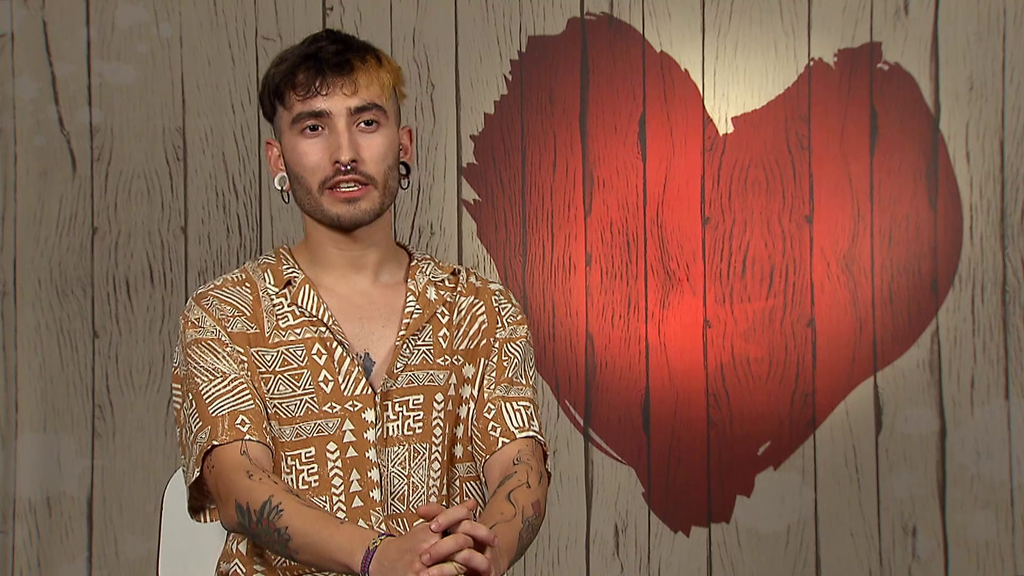 Se queda “trastocado” con la capacidad sexual de su cita en ‘First Dates’: “Yo no podría”