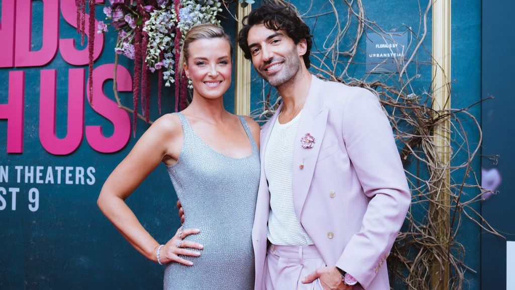 El actor Justin Baldoni y su mujer