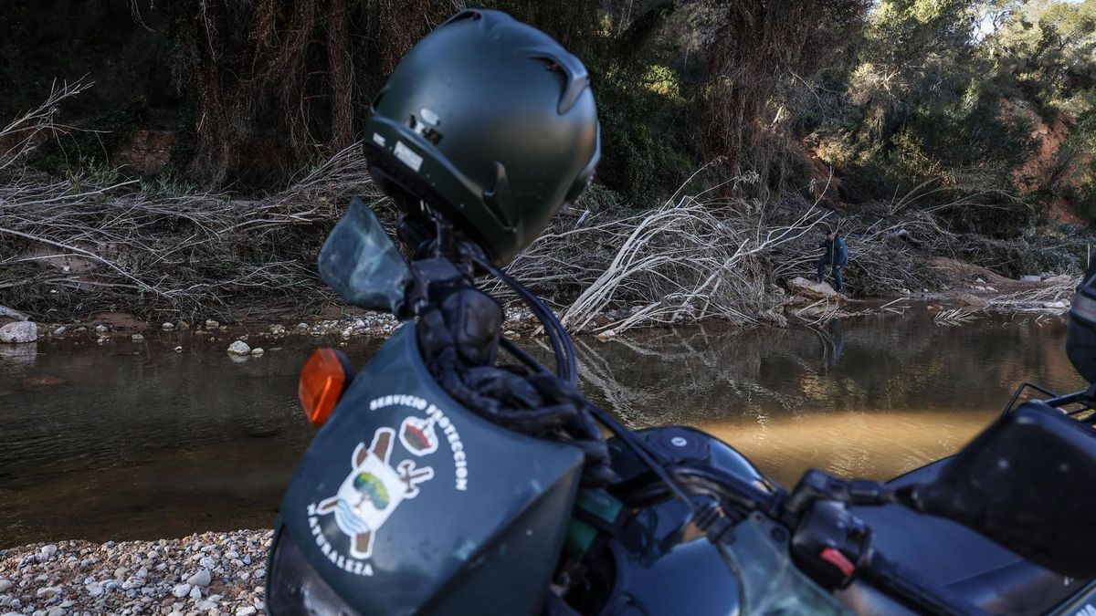 La Guardia Civil busca a un desaparecido en Paiporta