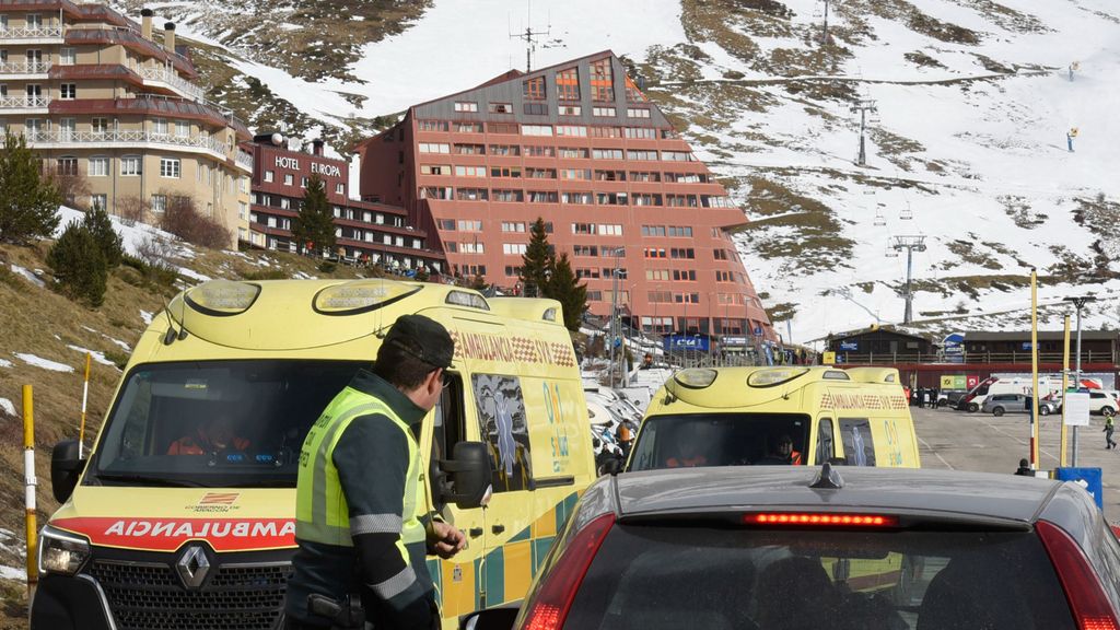 Dos jóvenes de 18 años, las heridas graves en el accidente del telesilla de Astún