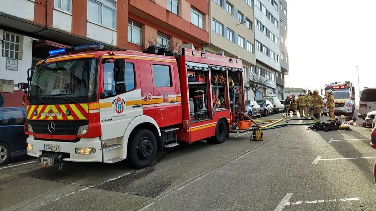 Investigan la muerte de un hombre calcinado en Pontevedra: fue encontrado en su vehículo incendiado