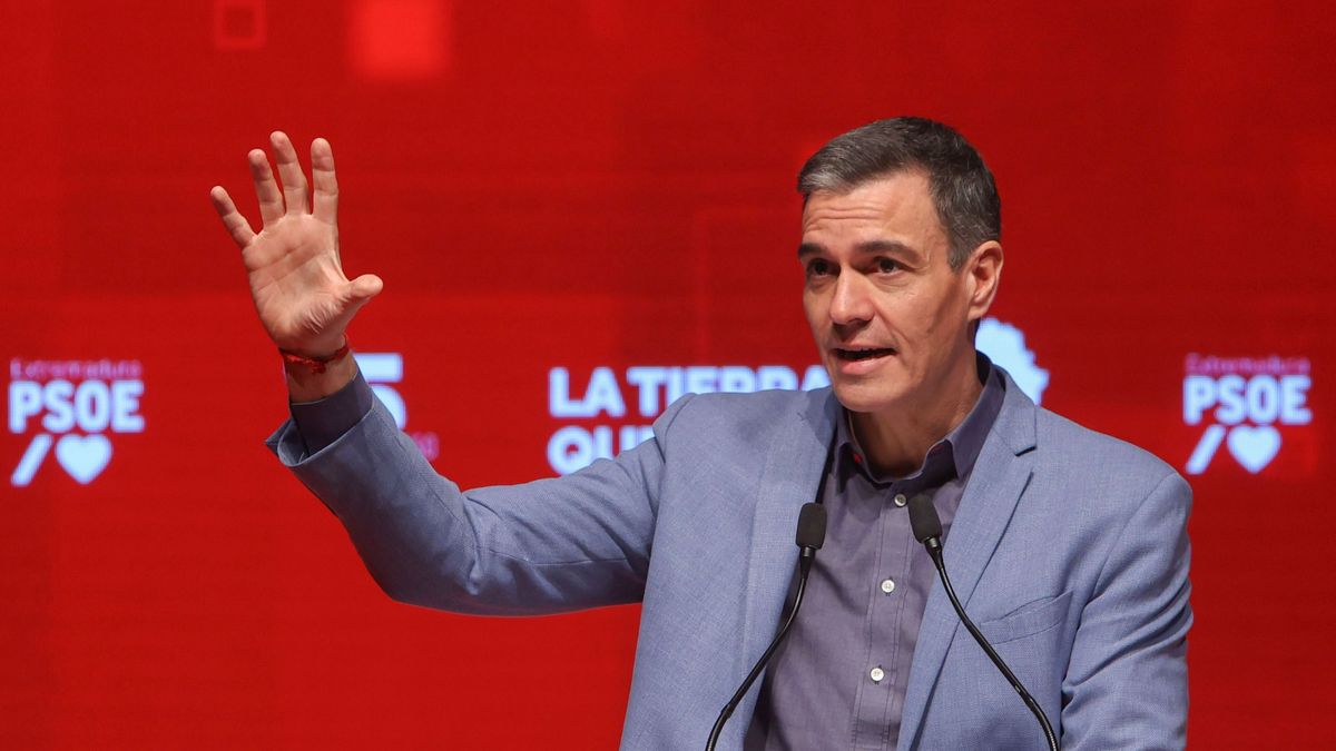 Pedro Sánchez afirma que "España va viento en popa" y promete una nueva subida del SMI