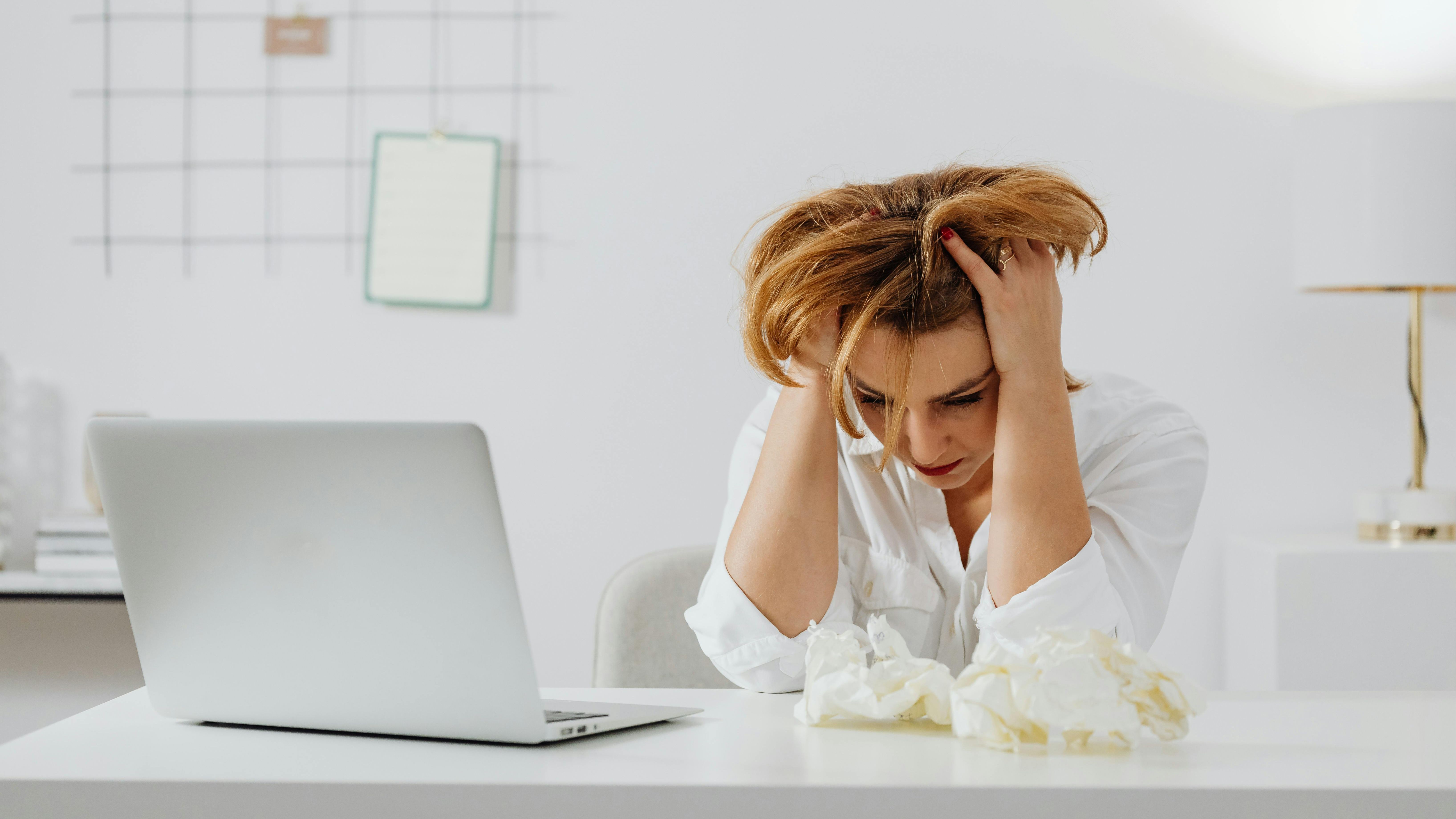 Los problemas en un ambiente de trabajo tóxico pueden afectar a diferentes ámbitos de la vida Los problemas en un ambiente de trabajo tóxico pueden afectar a diferentes ámbitos de la vida