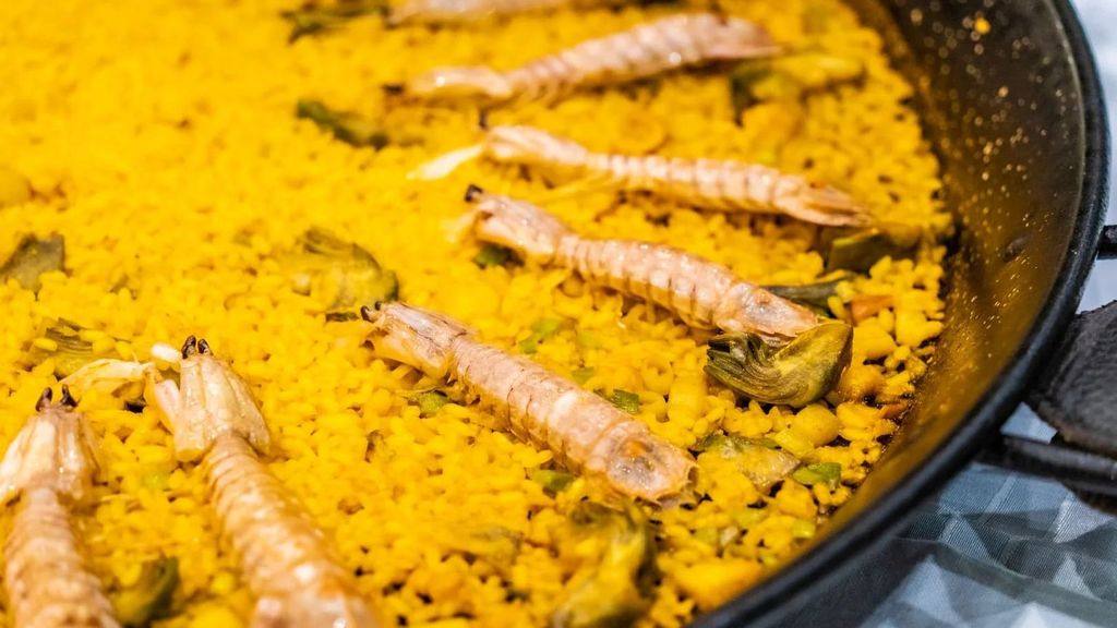 Paella con galeras