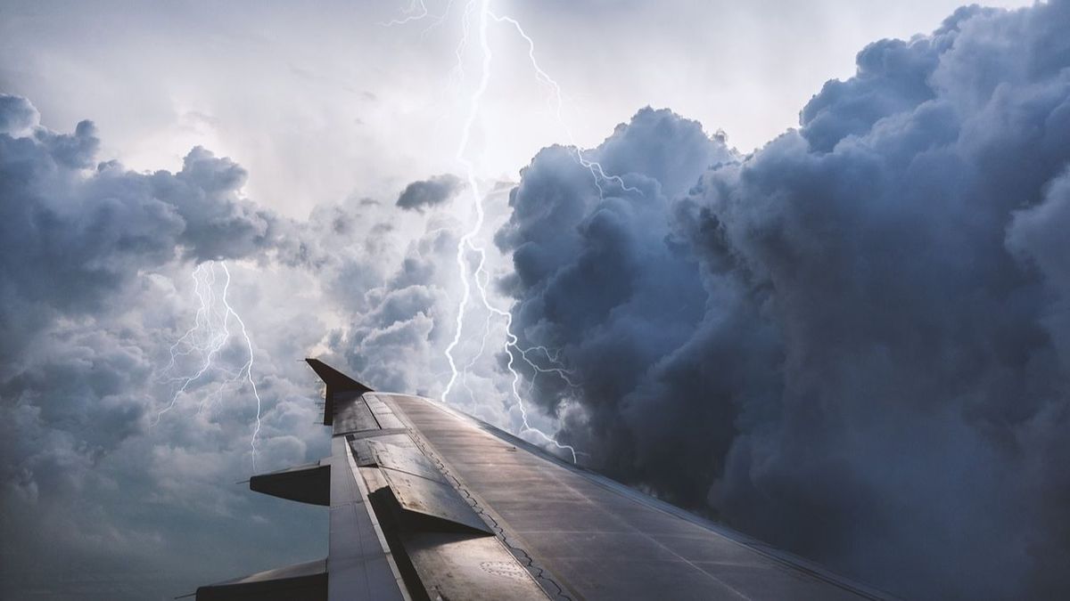 Qué derechos hay si se cancela el vuelo por mal tiempo