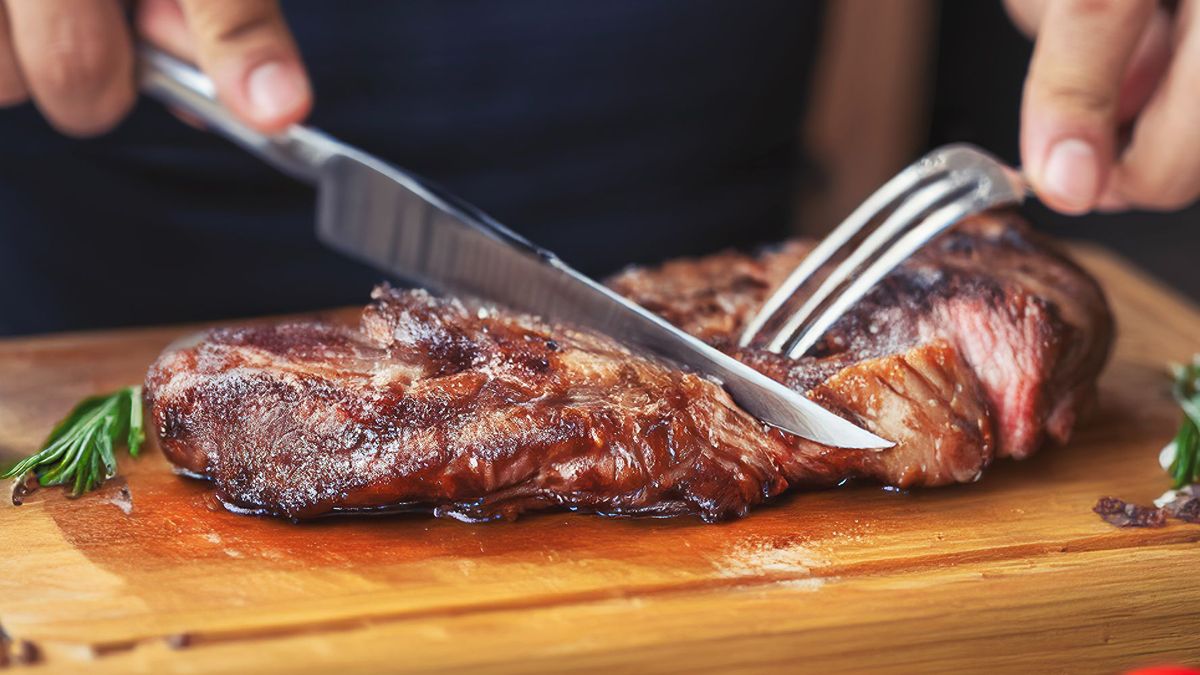 Un nuevo estudio apunta al riesgo del consumo excesivo de carne roja