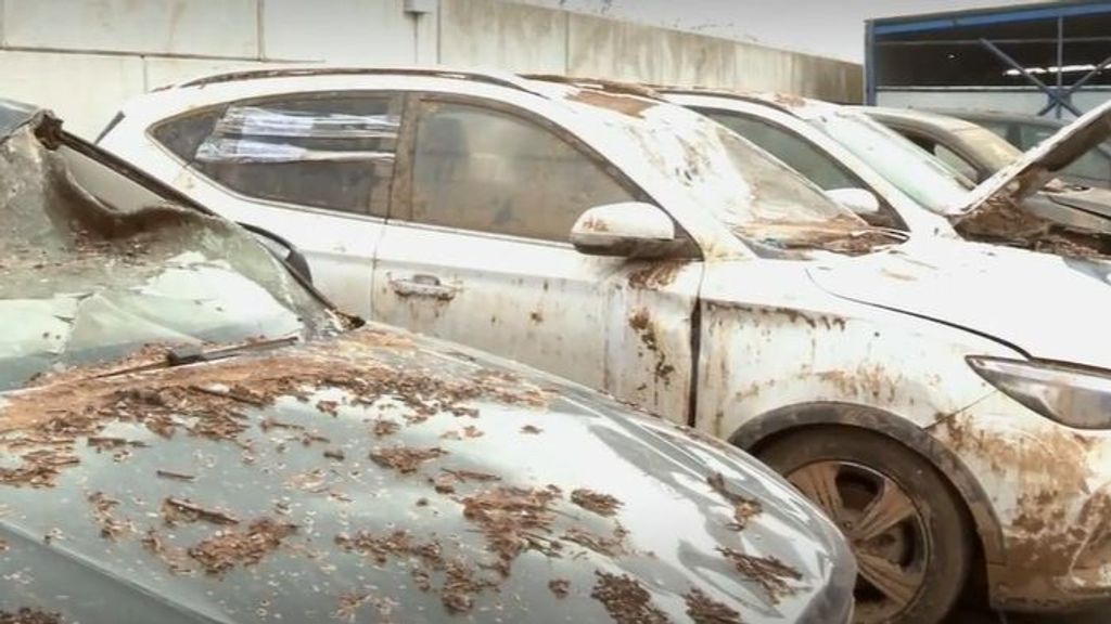 Los desguaces de España reciben coches de la DANA