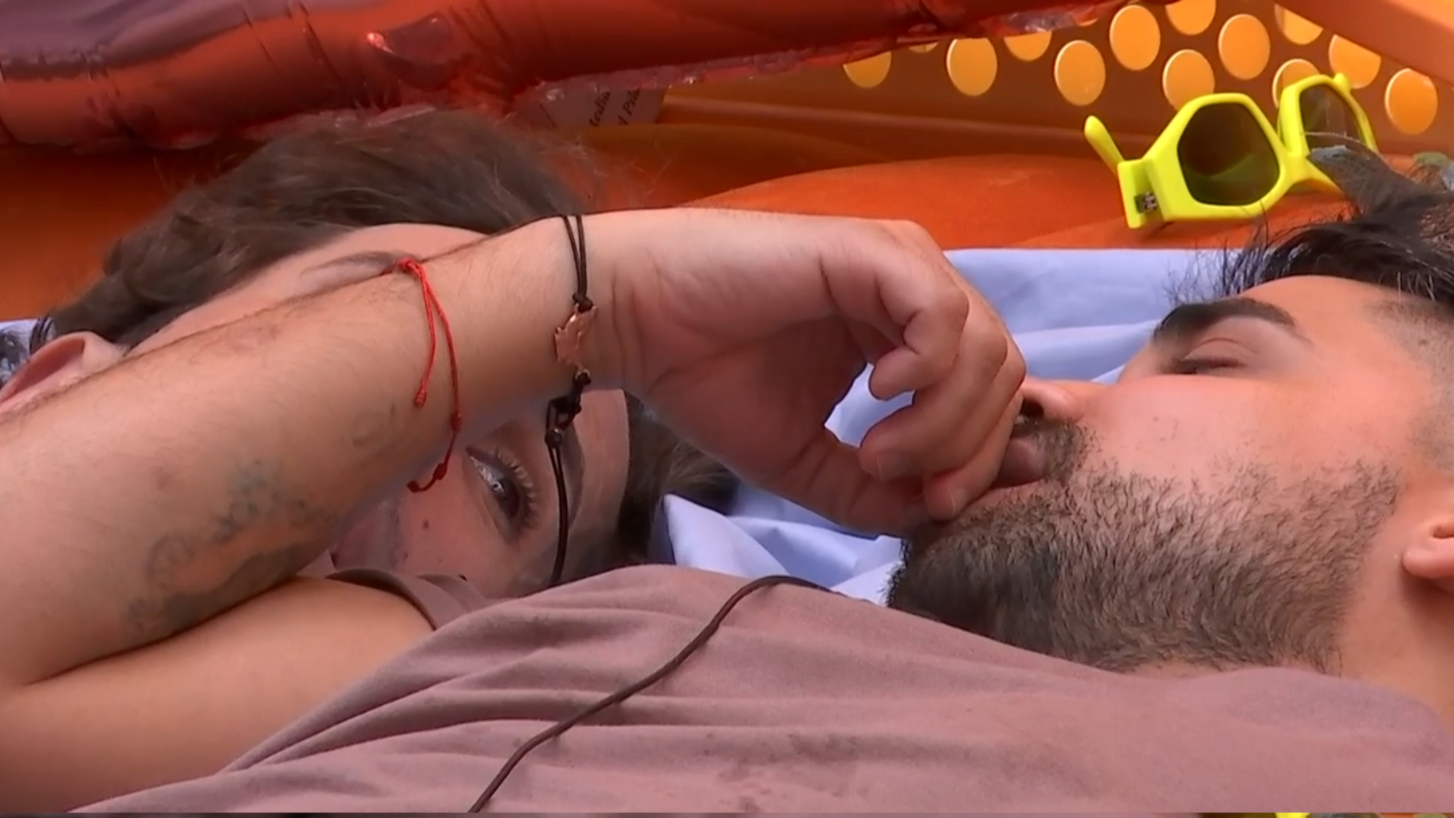 Miguel y Óscar charlando