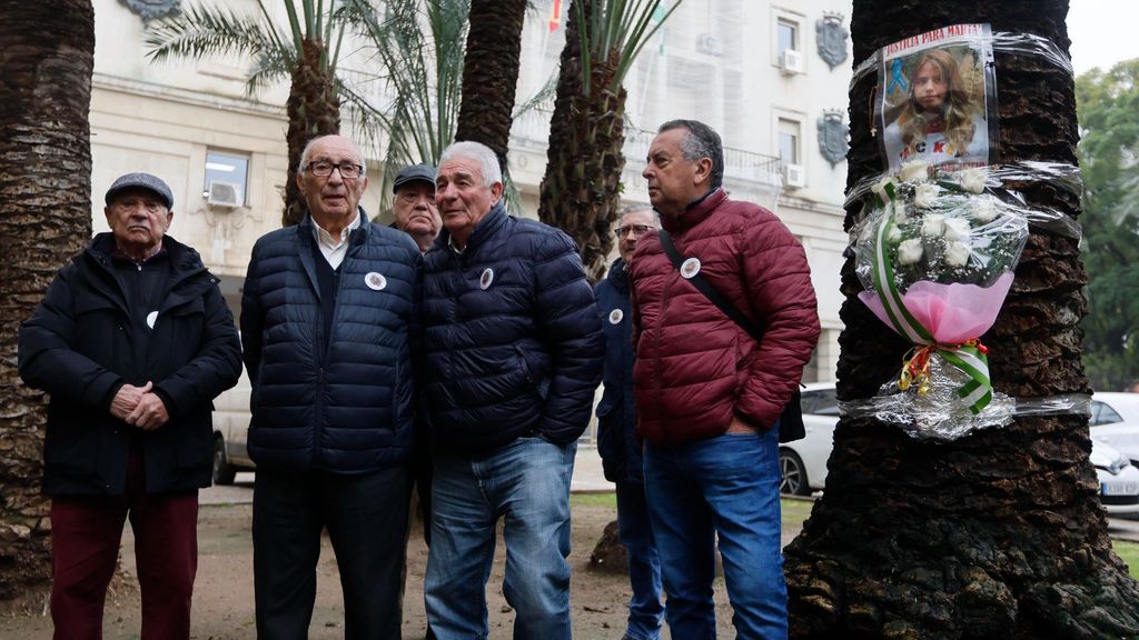 El abuelo de Marta de Castillo, Jose Antonio Casanueva, durante un acto que recuerda a la joven coincidiendo con el 16 aniversario de su desaparición y asesinato