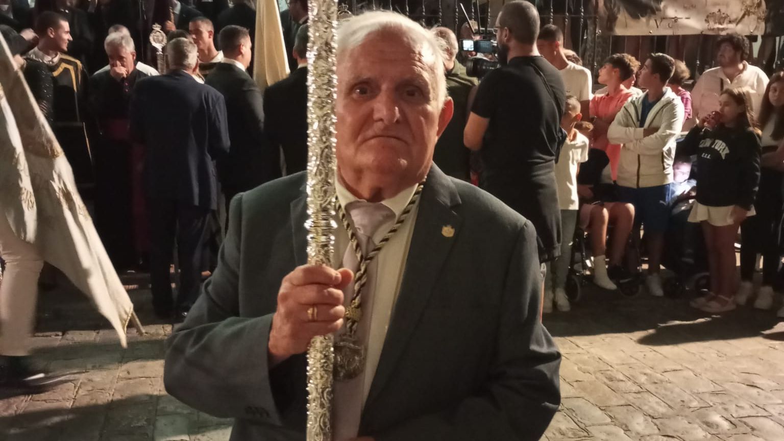 Francisco Andreu es muy conocido en el pueblo por pertenecer a una Hermandad