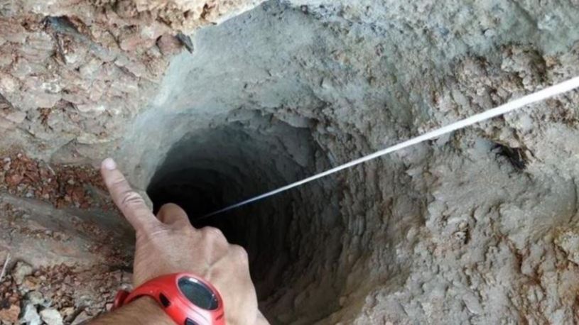 Imagen del pozo donde cayó el pequeño Julen