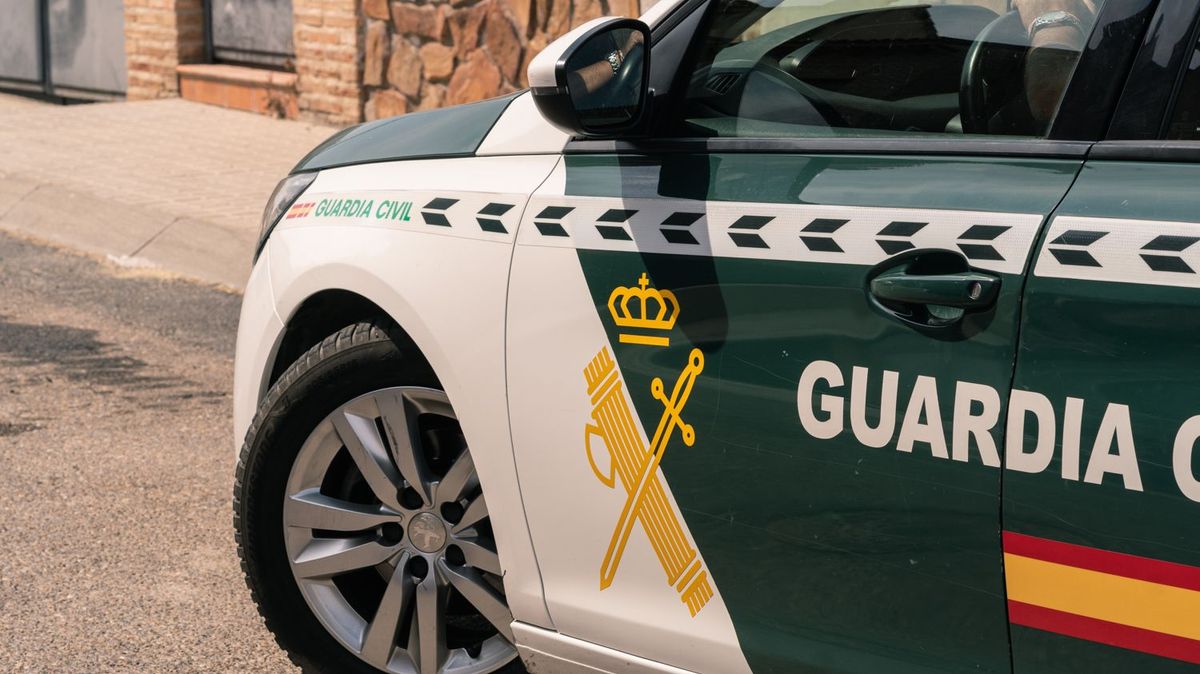 Un coche de la Guardia Civil