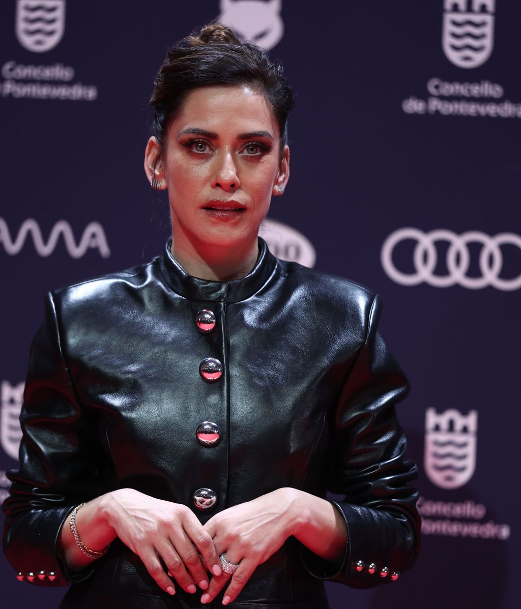 La actriz María León en la alfombra roja de los Premios Feroz 2025