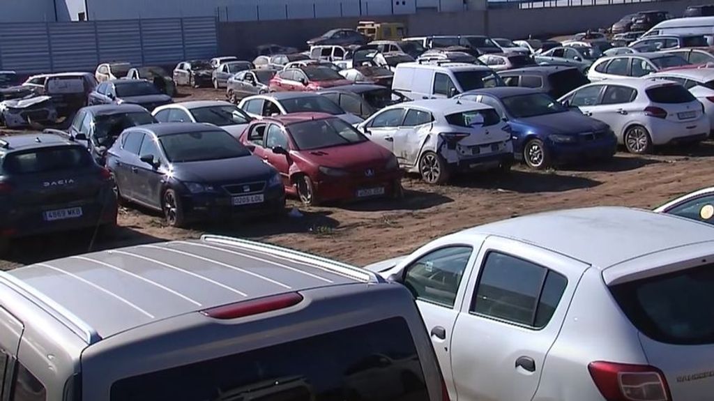 Los desguaces se movilizan para dar una segunda vida a los coches arrasados por la DANA