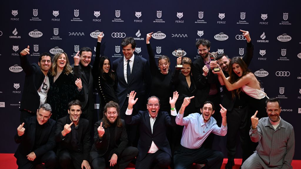 El equipo de 'Casa en Llamas' de Dani de la Orden, en los Feroz.