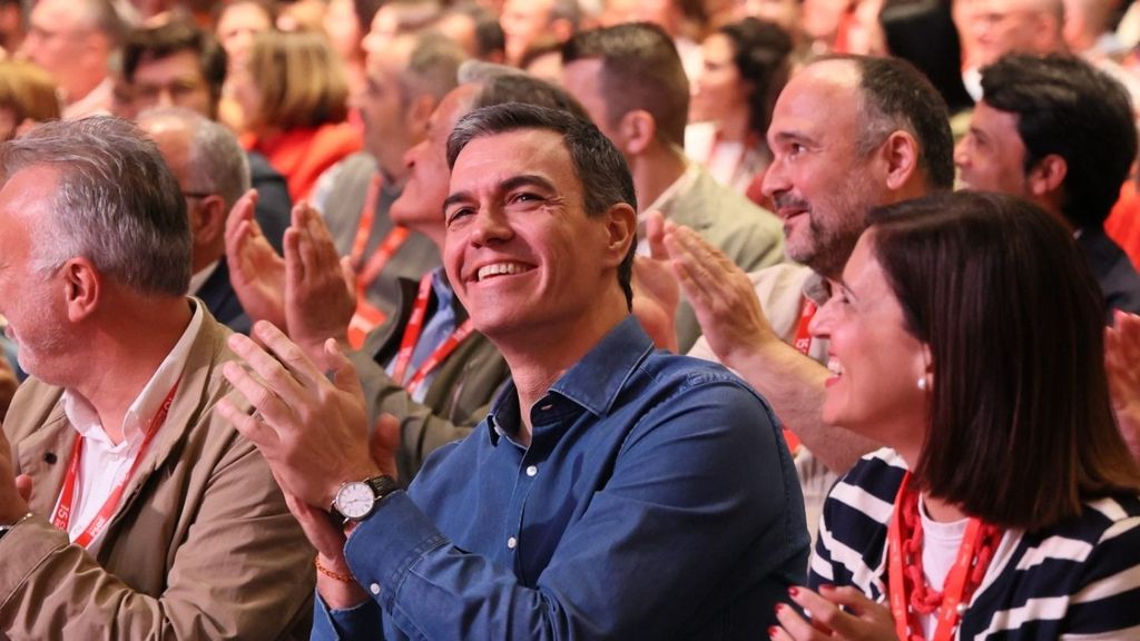 El presidente del Gobierno de España, Pedro Sánchez, en la clausura el XV Congreso Regional del PSOE de Canarias