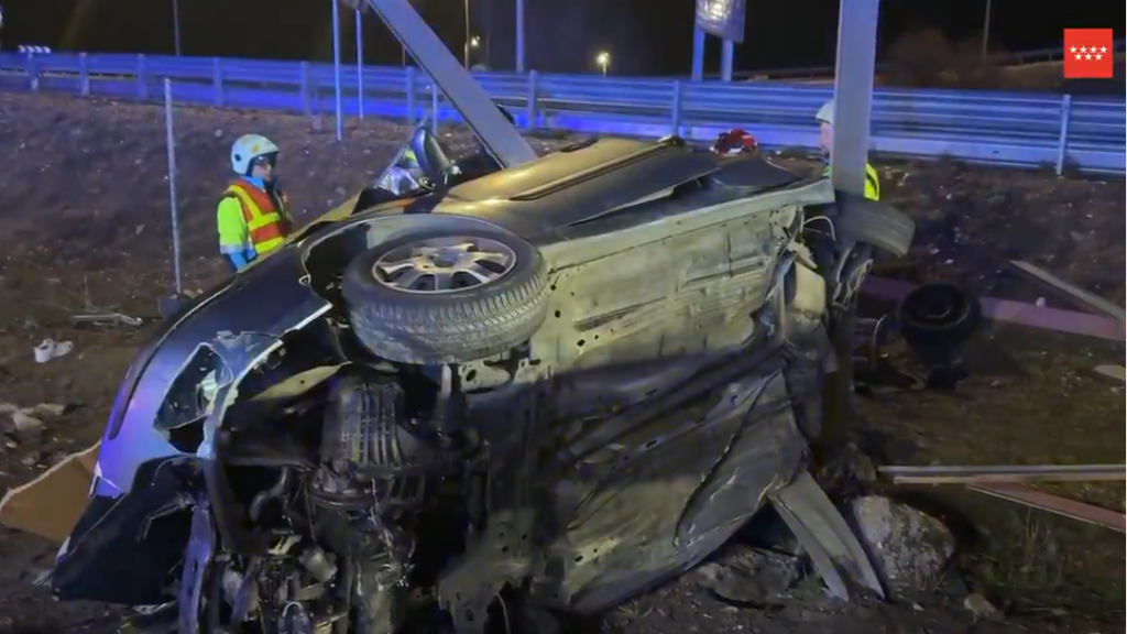 Imagen del accidente en el que ha fallecido una menor de 15 años en Alcalá de Henares