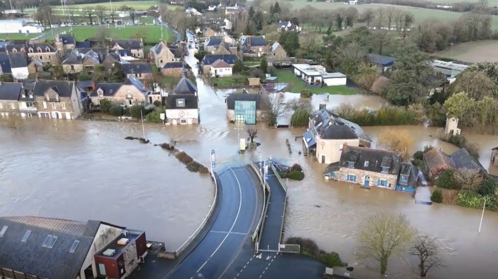 La borrasca Herminia se ceba con el noroeste de Francia: alerta roja por inundaciones