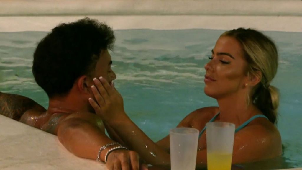 Los colaboradores opinan sobre Eros y su tonteo con Erika 'LIDLT' Exclusivo Web 27/01/25