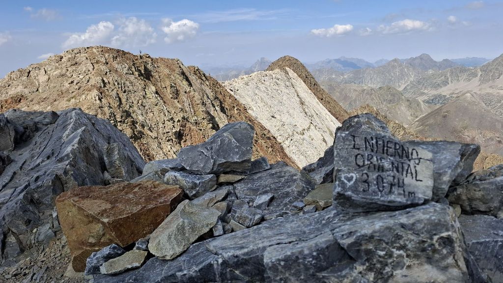 Nada más concluir los Tres Picos del Infierno y cuando se disponían a bajar al Collado de Pondiellos ocurrió el accidente