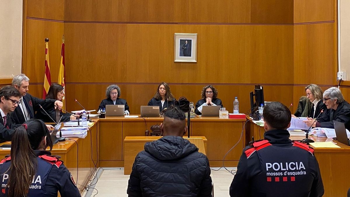 Juicio por la violación cometida en Poble Espanyol de Barcelona