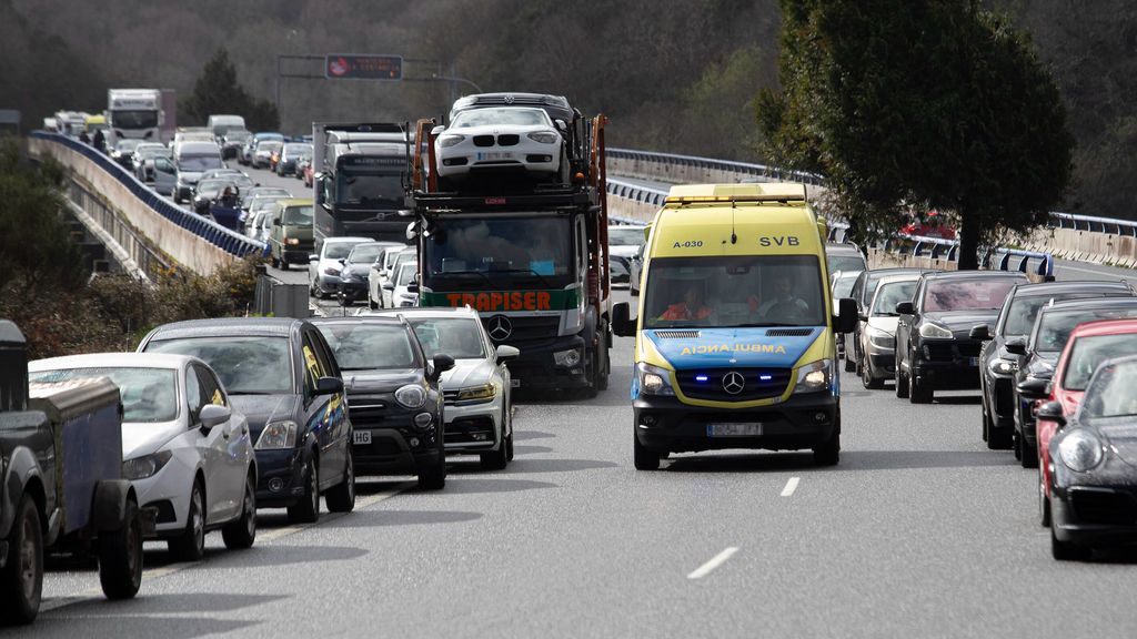 Mueren dos personas en dos accidentes de tráfico en Carballo y Curtis, A Coruña