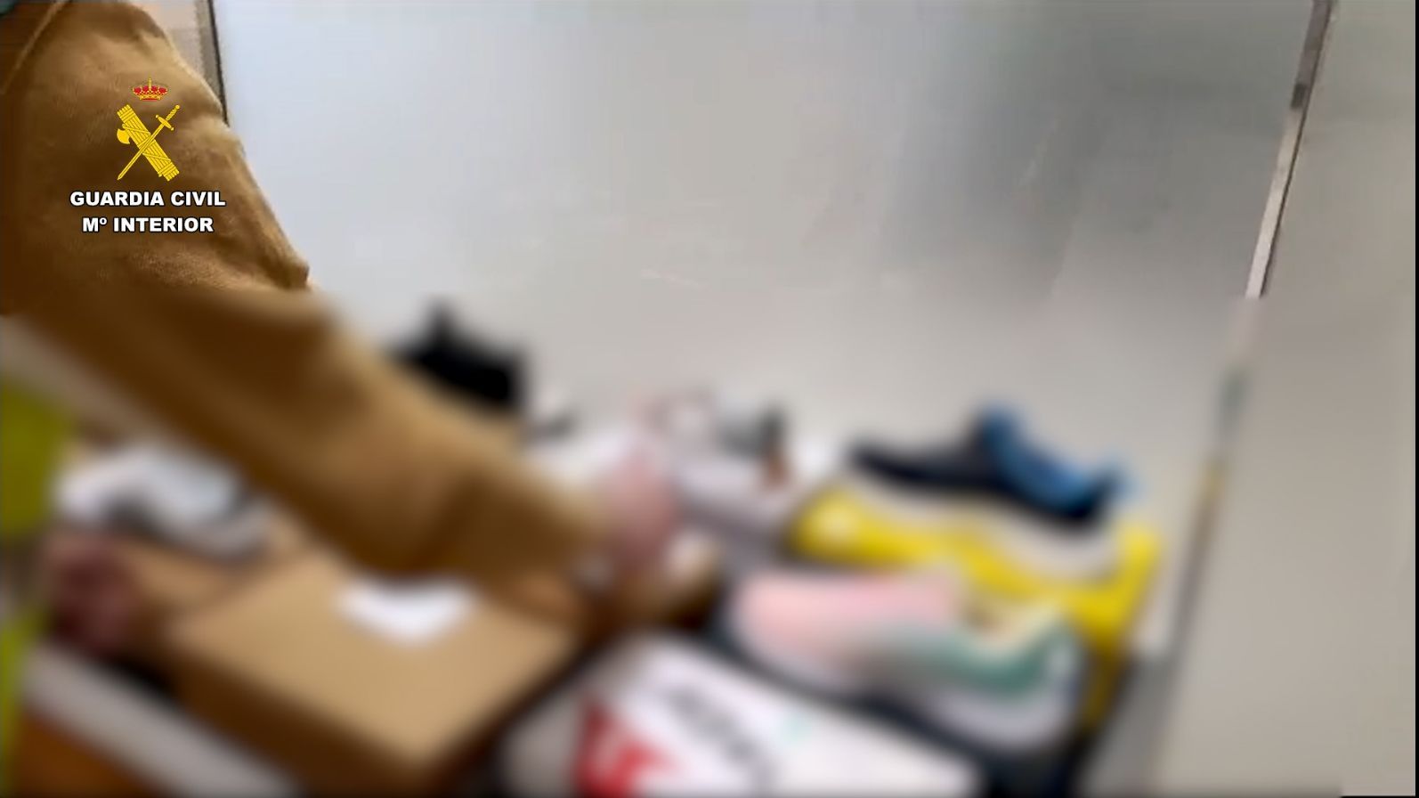 Intervenidos en Granada más de 10.000 productos falsificados de conocidas marcas