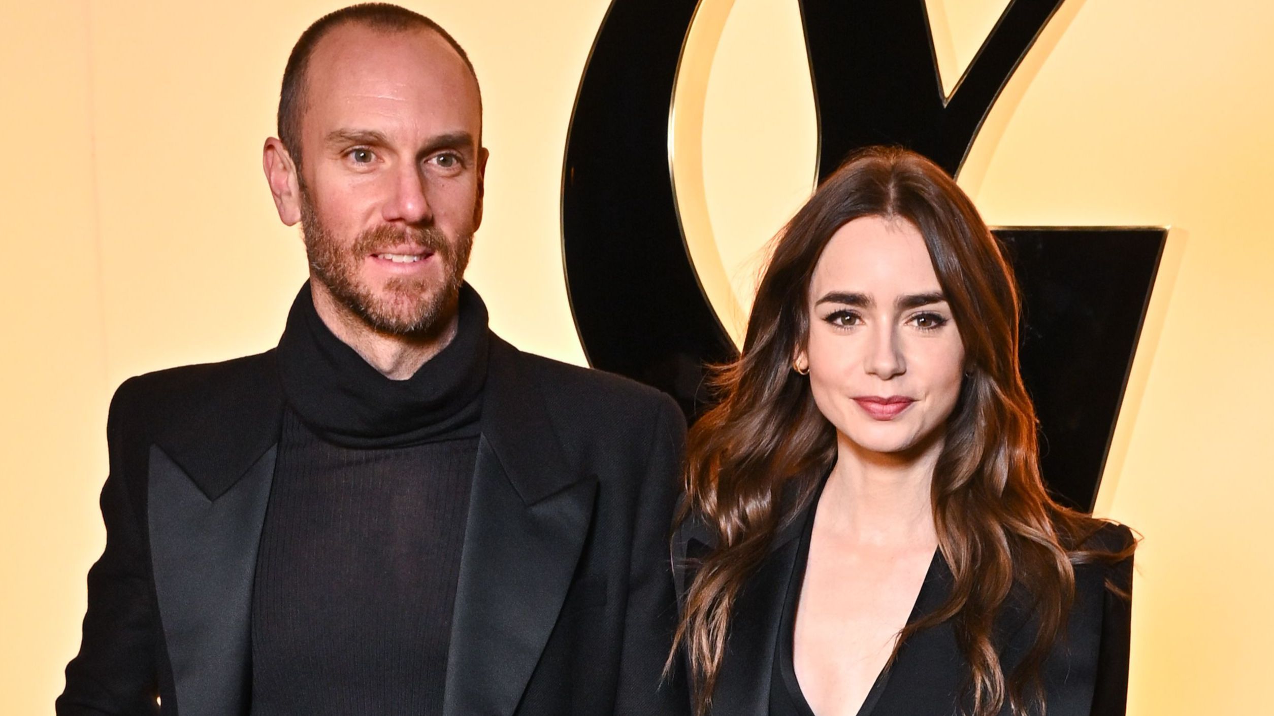 Lily Collins y Charlie McDowell