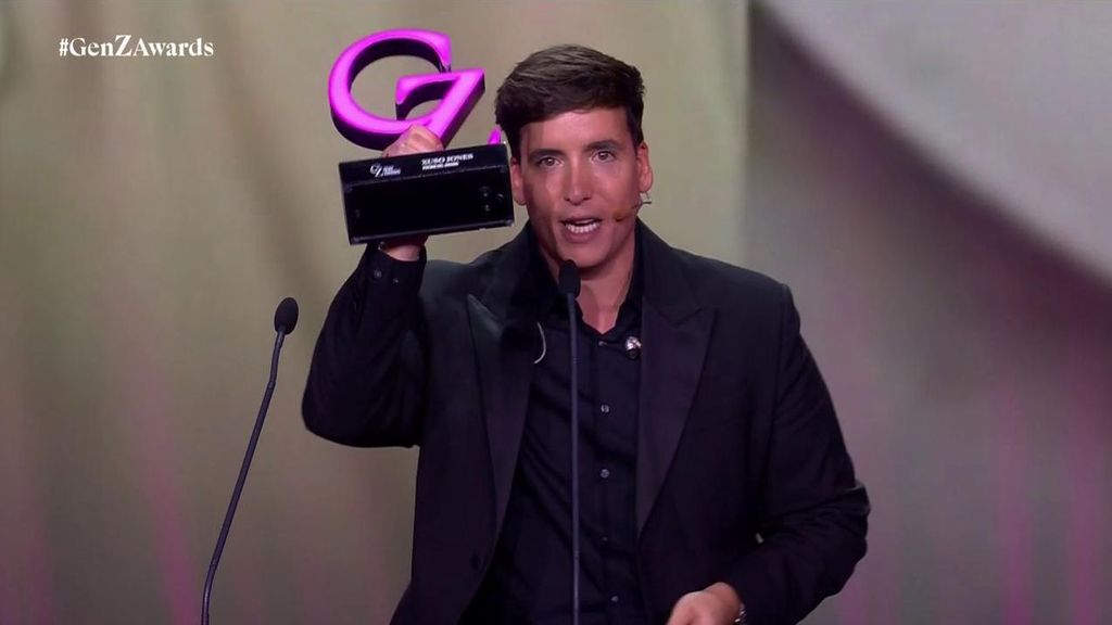 El emotivo mensaje de Xuso Jones después de recibir el 'Premio Jurado' de los 'GenZ Awards': "Id a ver a vuestros abuelos y abuelas"