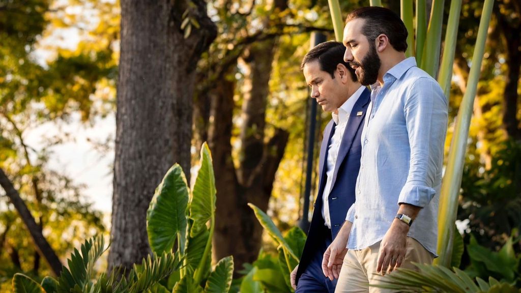 Bukele acepta recibir a migrantes que cometan crímenes en Estados Unidos