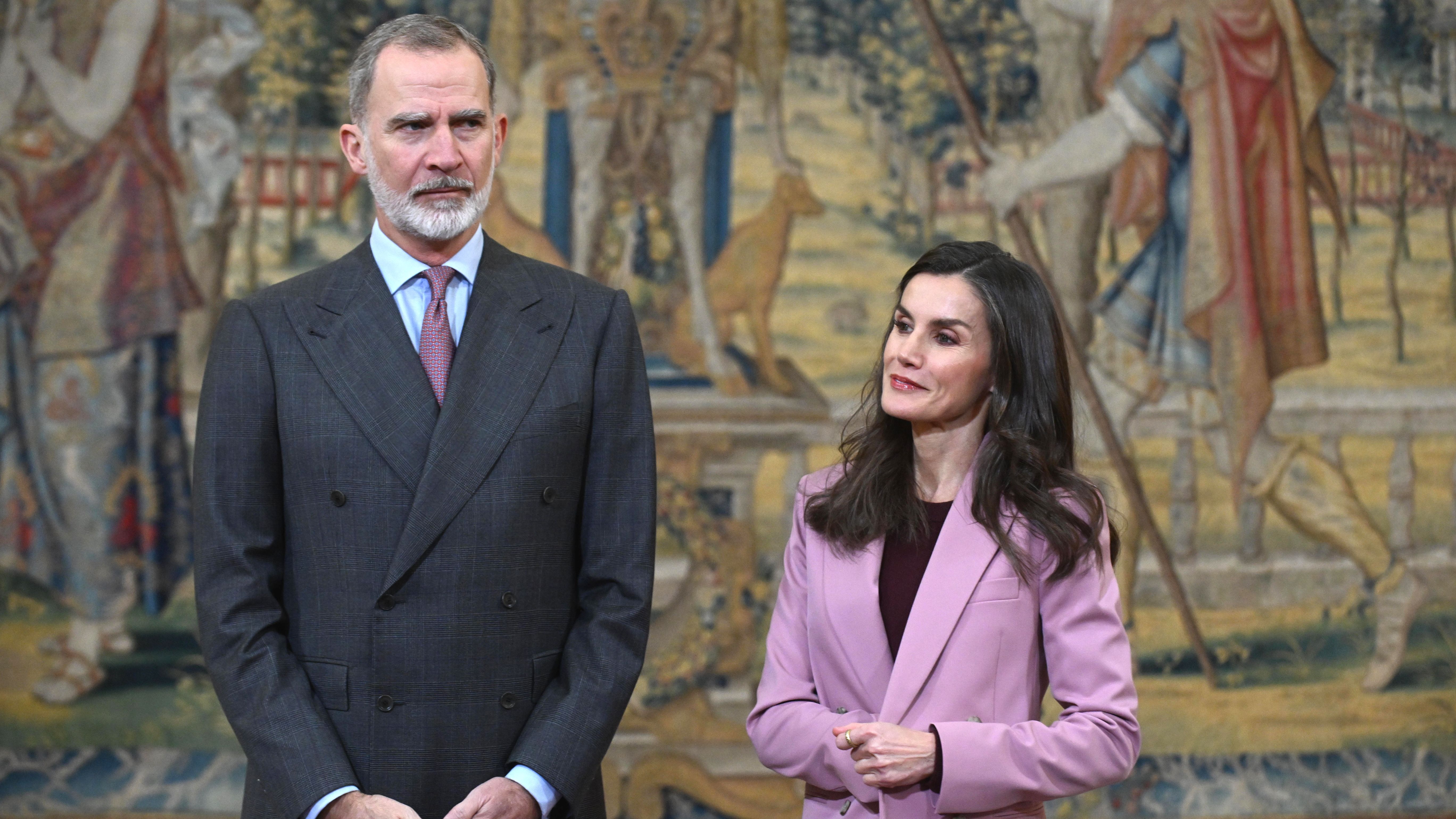 El Rey Felipe y la Reina Letizia durante la reunión anual del Patronato Instituto Cervantes celebrada en el Palacio Real de El Pardo El Rey Felipe y la Reina Letizia durante la reunión anual del Patronato Instituto Cervantes celebrada en el Palacio Real de El Pardo