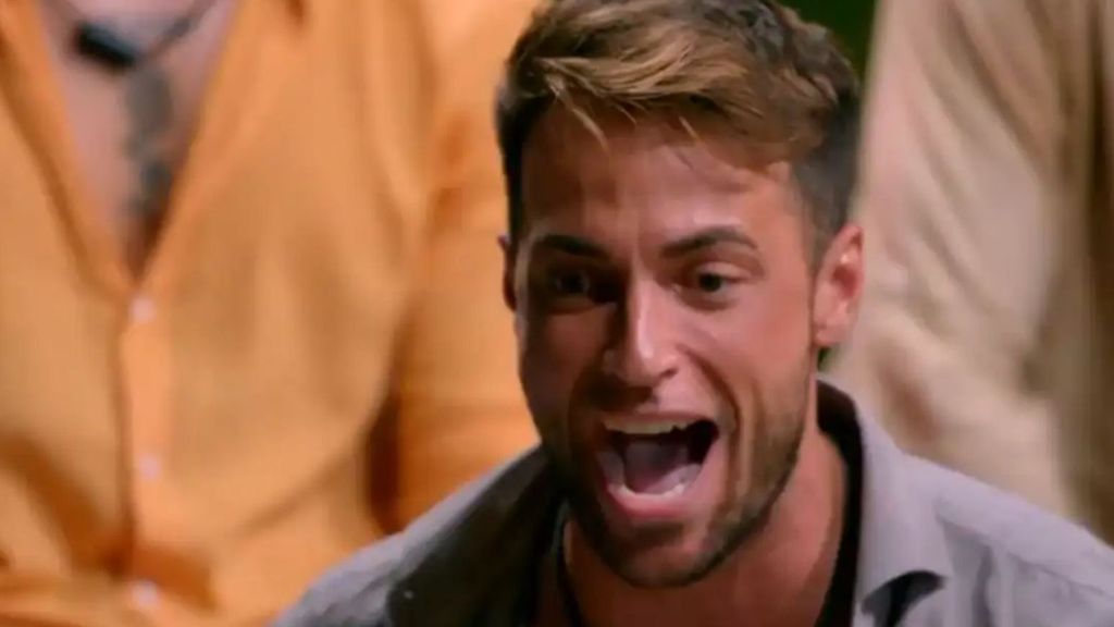 La calle opina de la decisión de Montoya de entrar a la villa 'LIDLT' Exclusivo Web 05/02/25