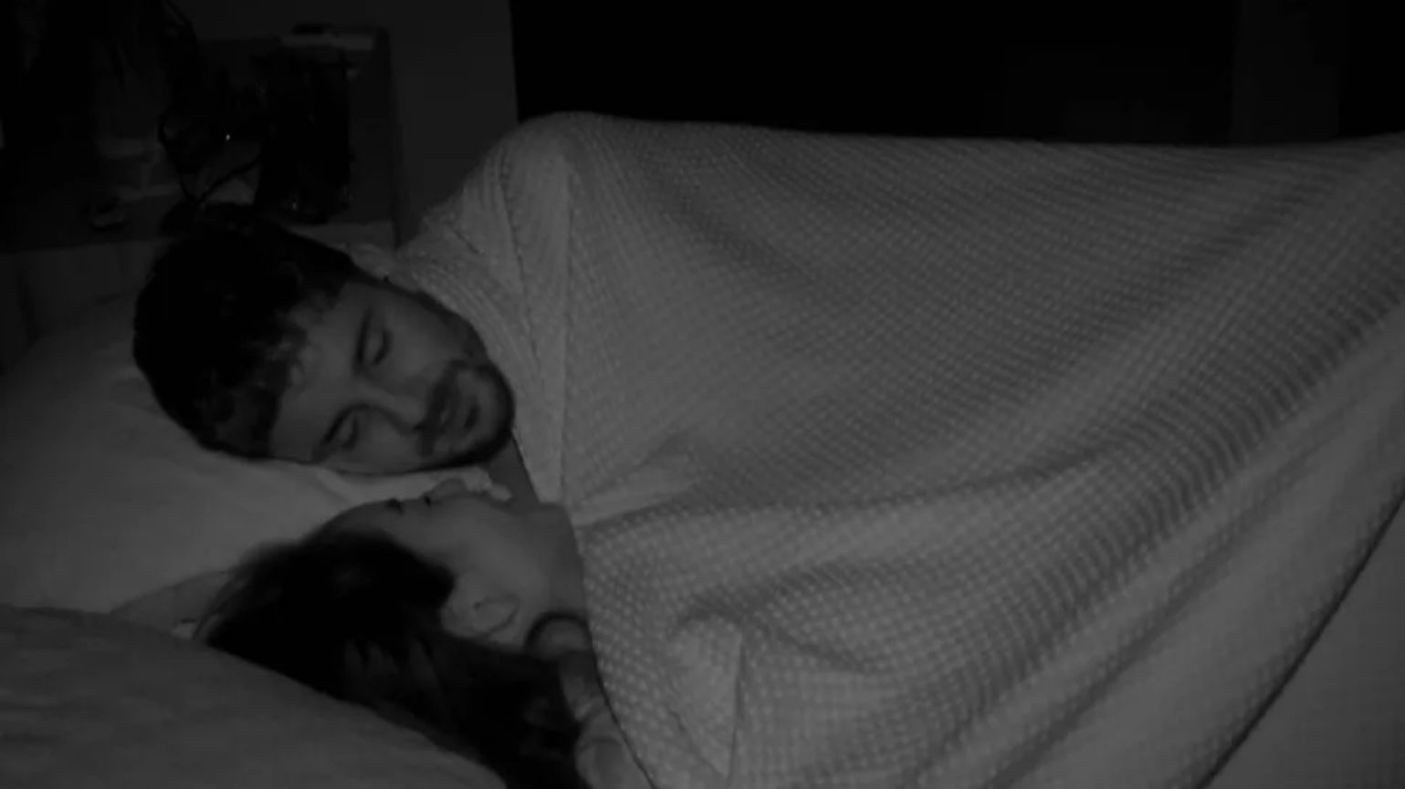 Los seguidores de 'LIDLT' opinan del encuentro sexual entre Manuel y Anita 'LIDLT' Exclusivo Web 05/02/25