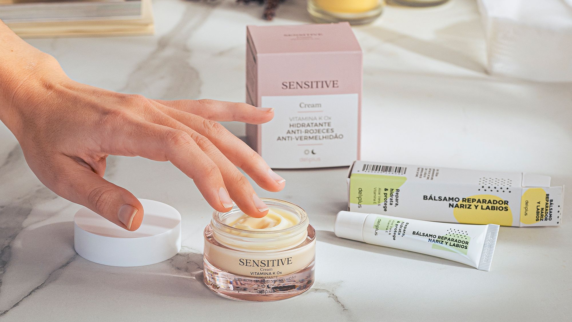 Crema Facial Sensitive con Vitamina K de Mercadona y su Reparador Labial