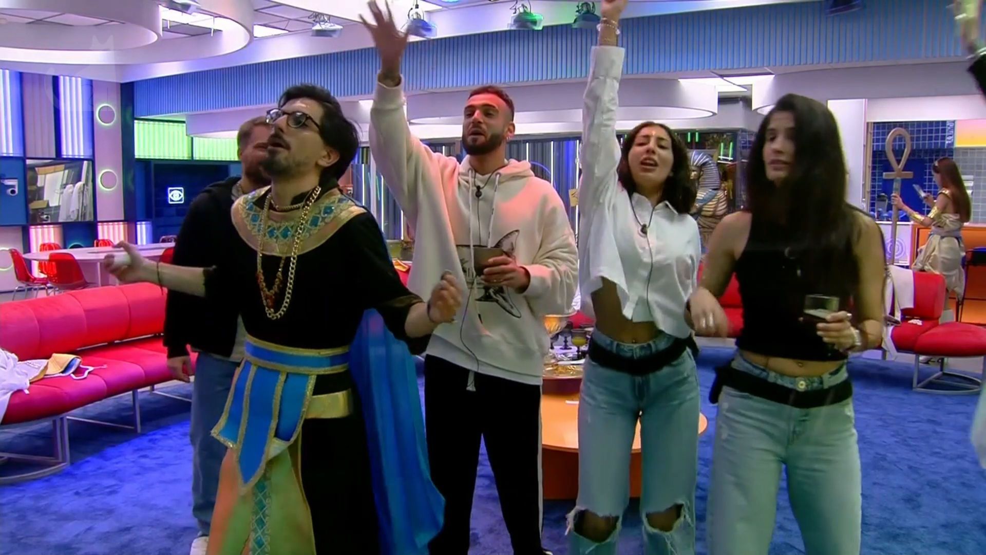 Fiesta egipcia en la casa