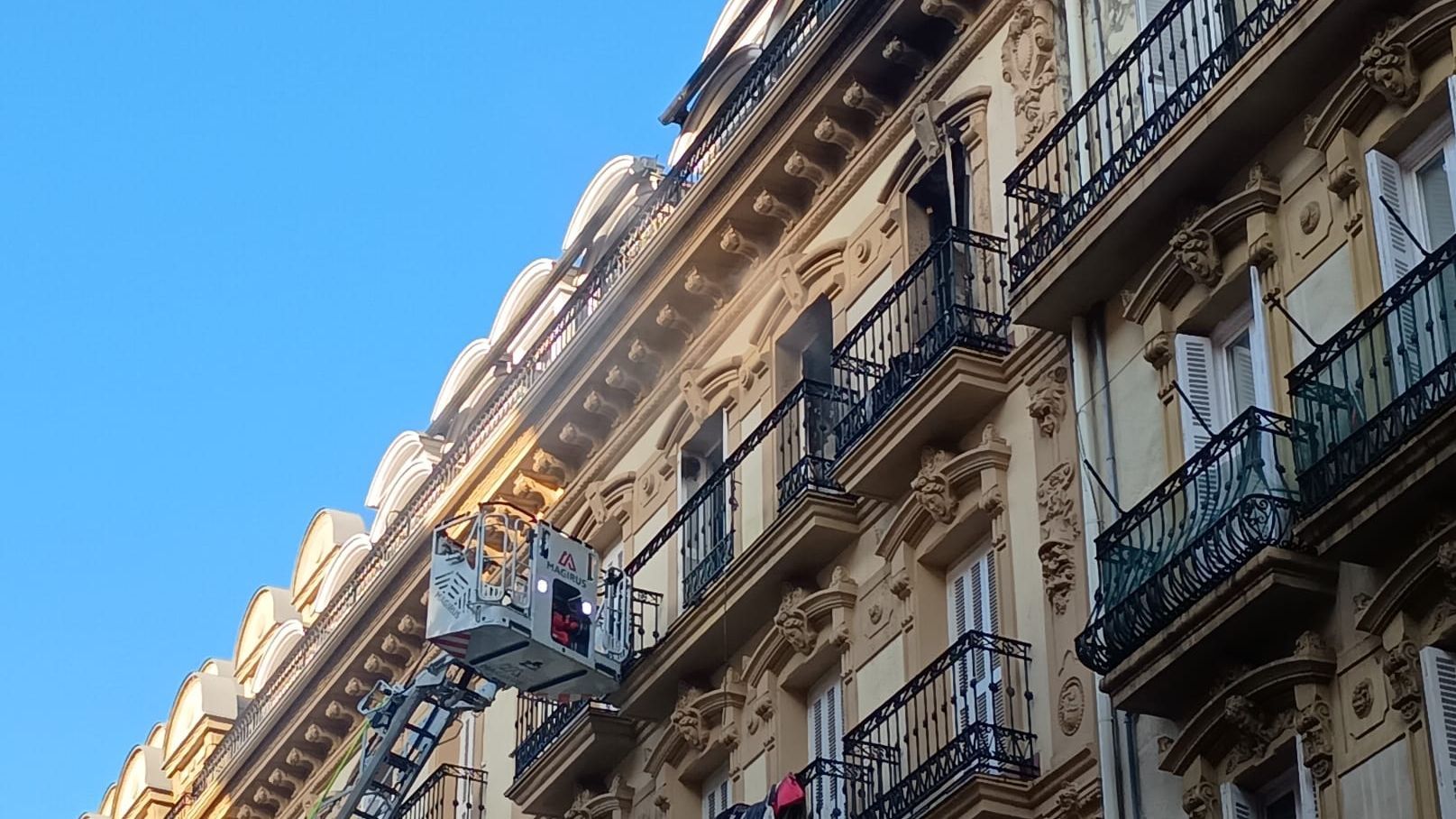 Los bomberos siguen en la zona porque ha habido conatos de reactivación del fuego