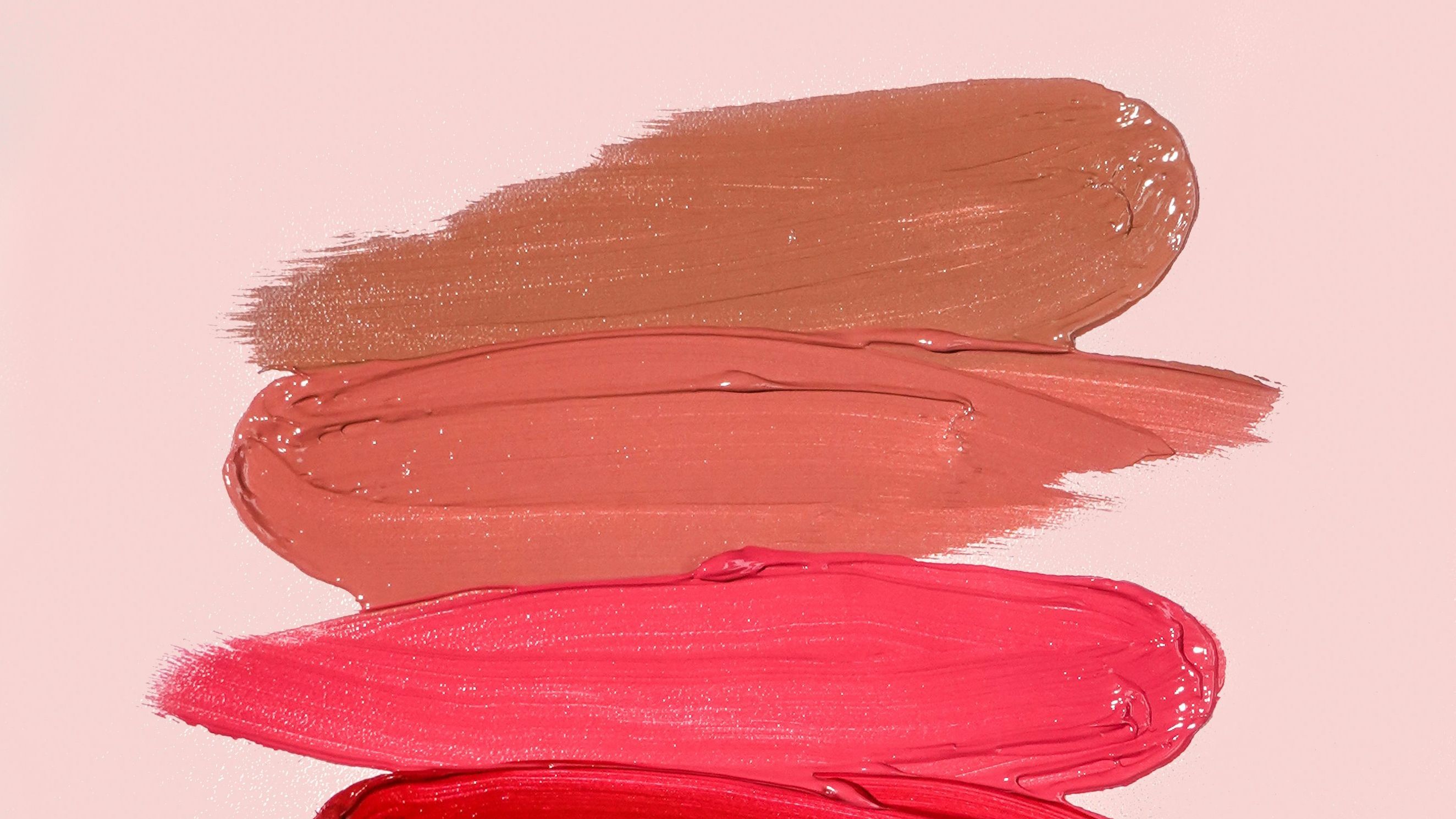 Varios colores de cosméticos