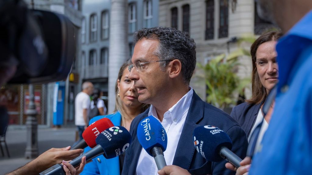 El PP canario sobre el reparto de inmigrantes: "Sería una vergüenza mayúscula que Cataluña y País Vasco no formaran del acuerdo"