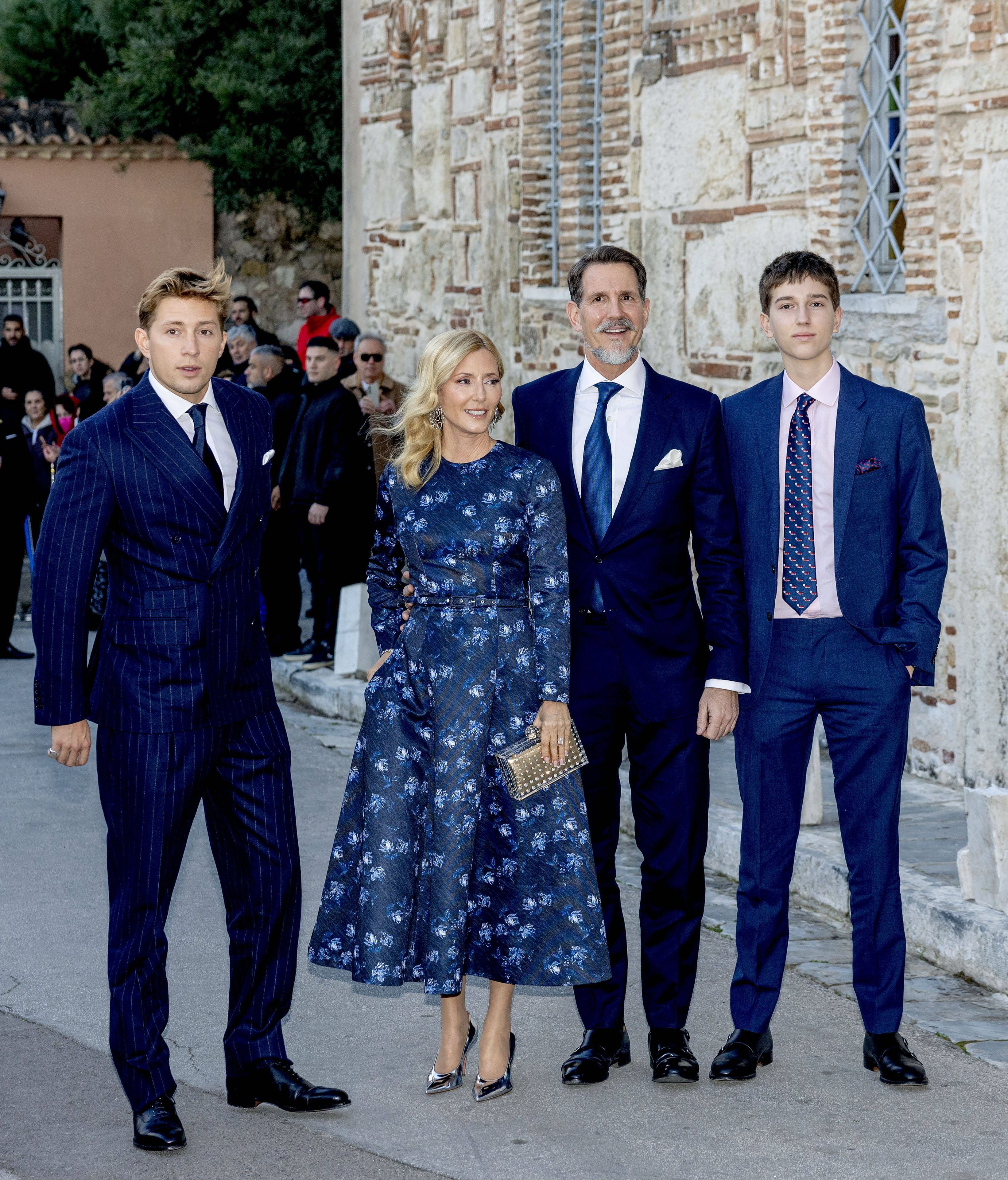 Pablo de Grecia, su mujer, Marie Chantal y dos de sus hijos