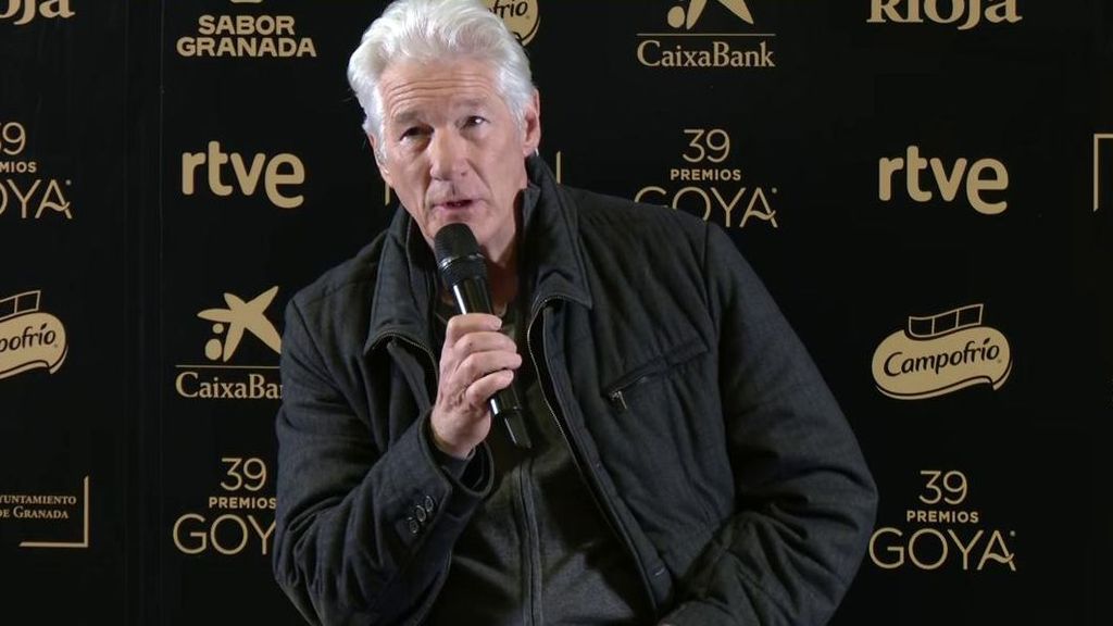 Richard Gere carga contra Donald Trump y sus "payasos millonarios": "Son inmaduros y narcisistas y eso es mortal"